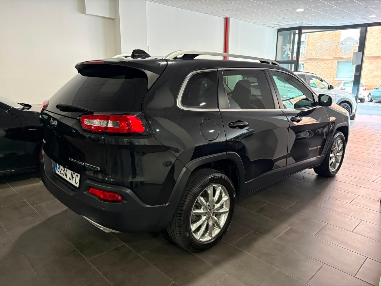 JEEP CHEROKEE 2.0 CRD 170 CV Limited Auto 4x4 Act. D.I