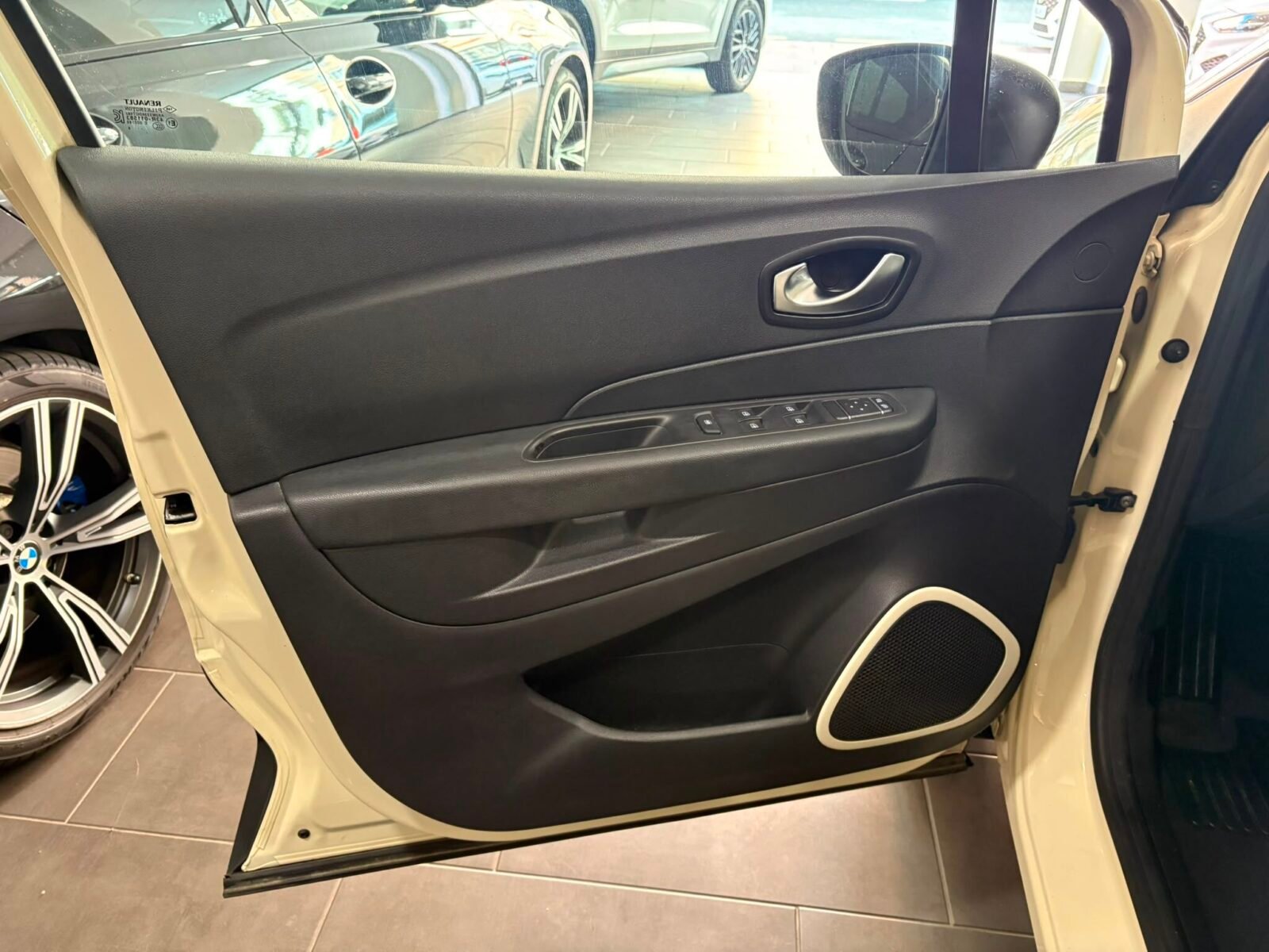 RENAULT CAPTUR Life Energy dCi eco2