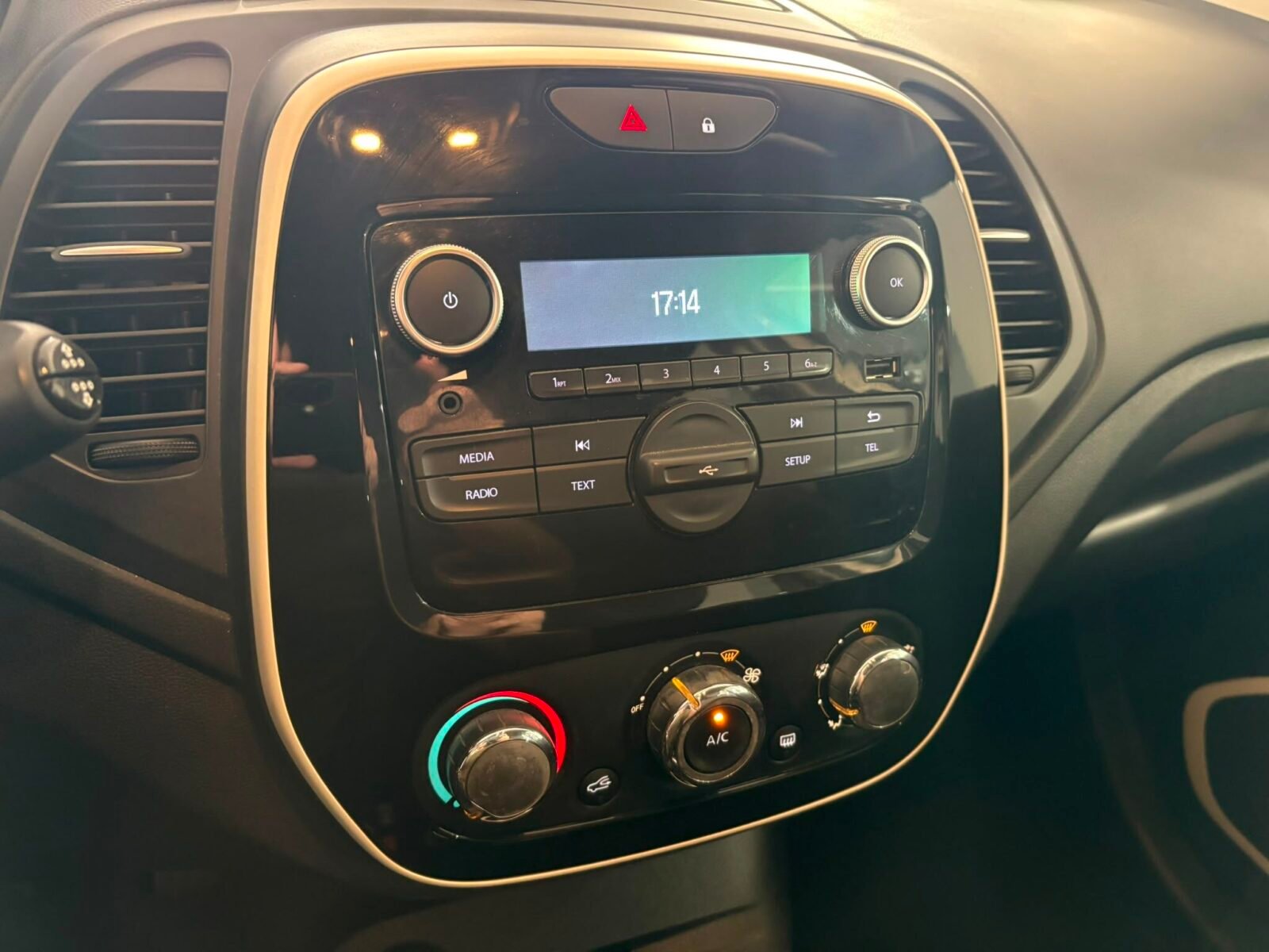 RENAULT CAPTUR Life Energy dCi eco2