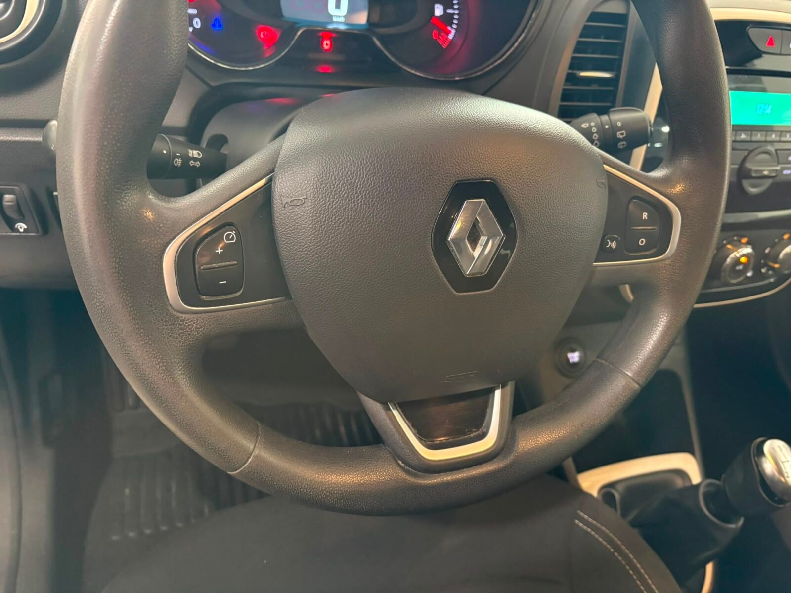 RENAULT CAPTUR Life Energy dCi eco2