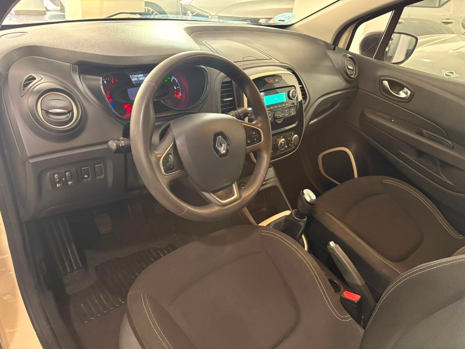 RENAULT CAPTUR Life Energy dCi eco2
