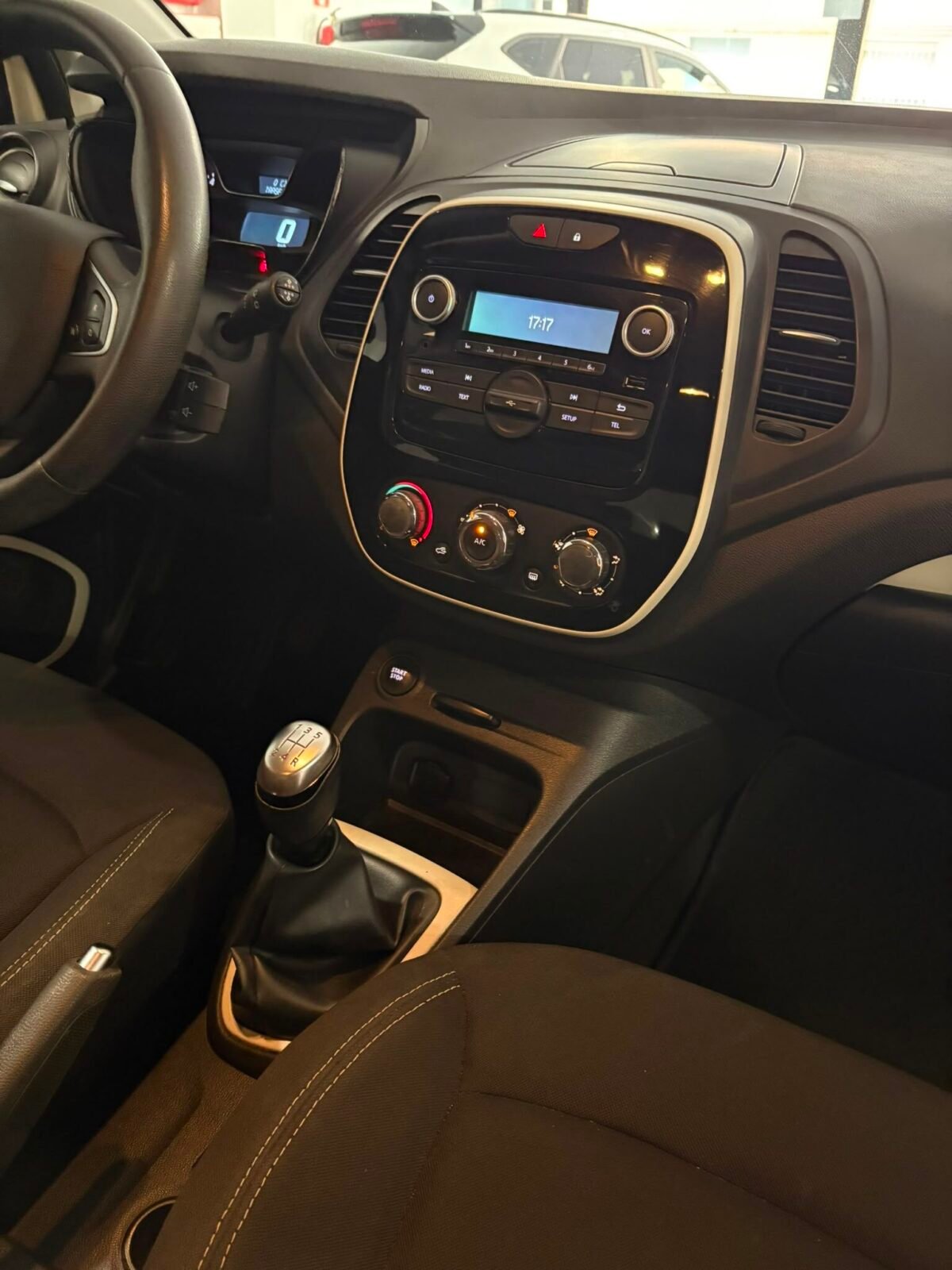 RENAULT CAPTUR Life Energy dCi eco2