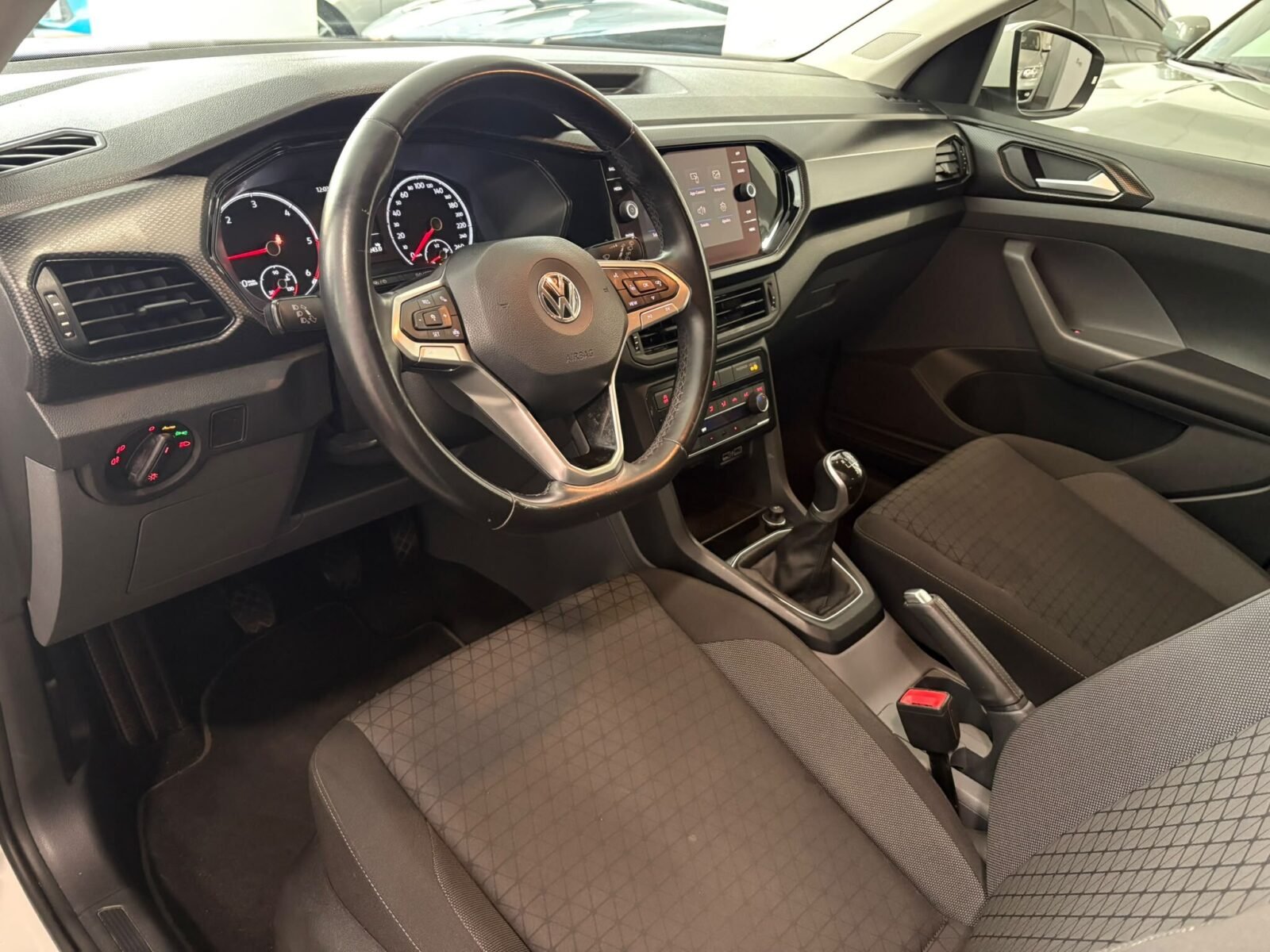VOLKSWAGEN T-CROSS Advance 1.6 TDI