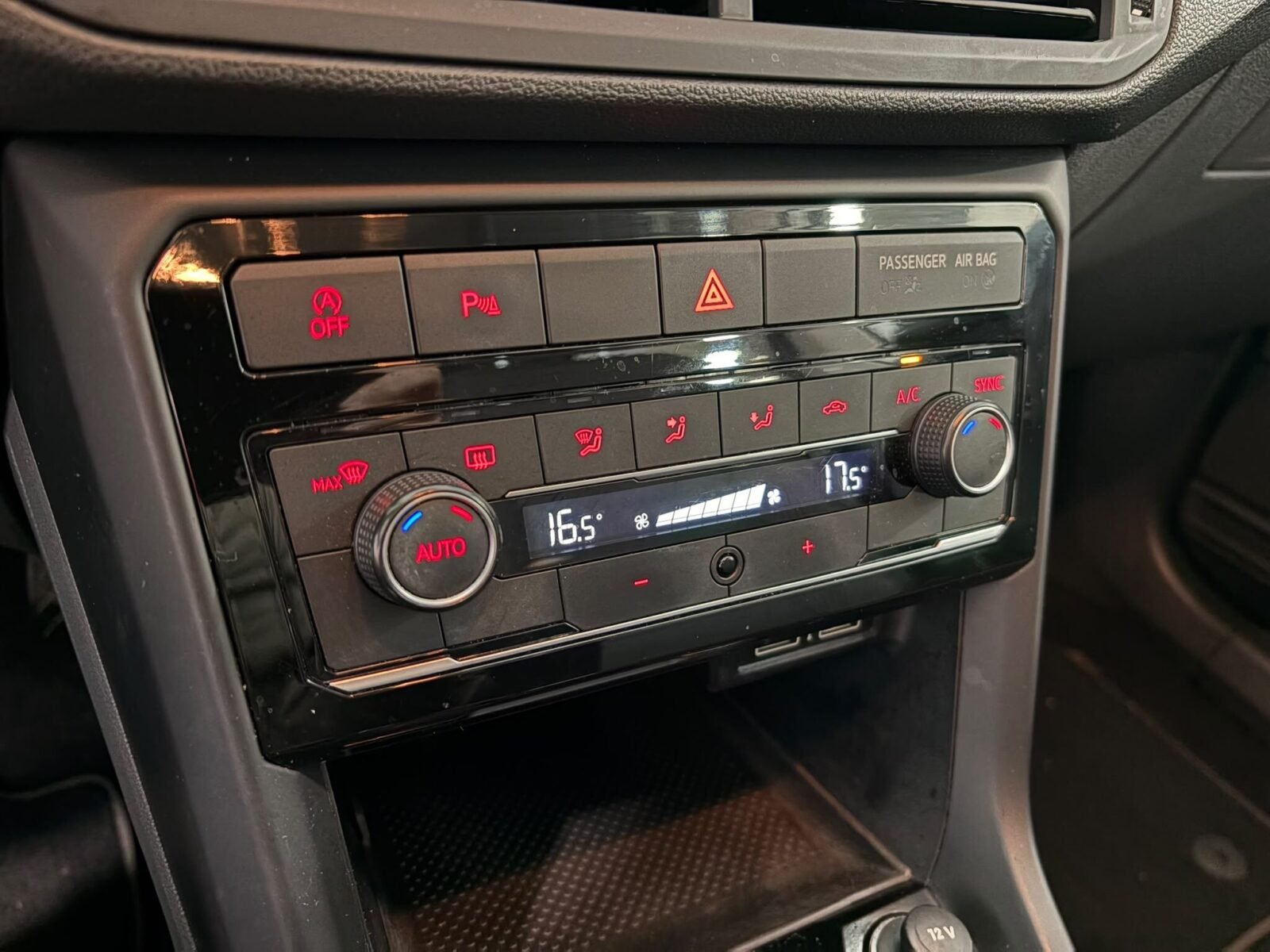 VOLKSWAGEN T-CROSS Advance 1.6 TDI