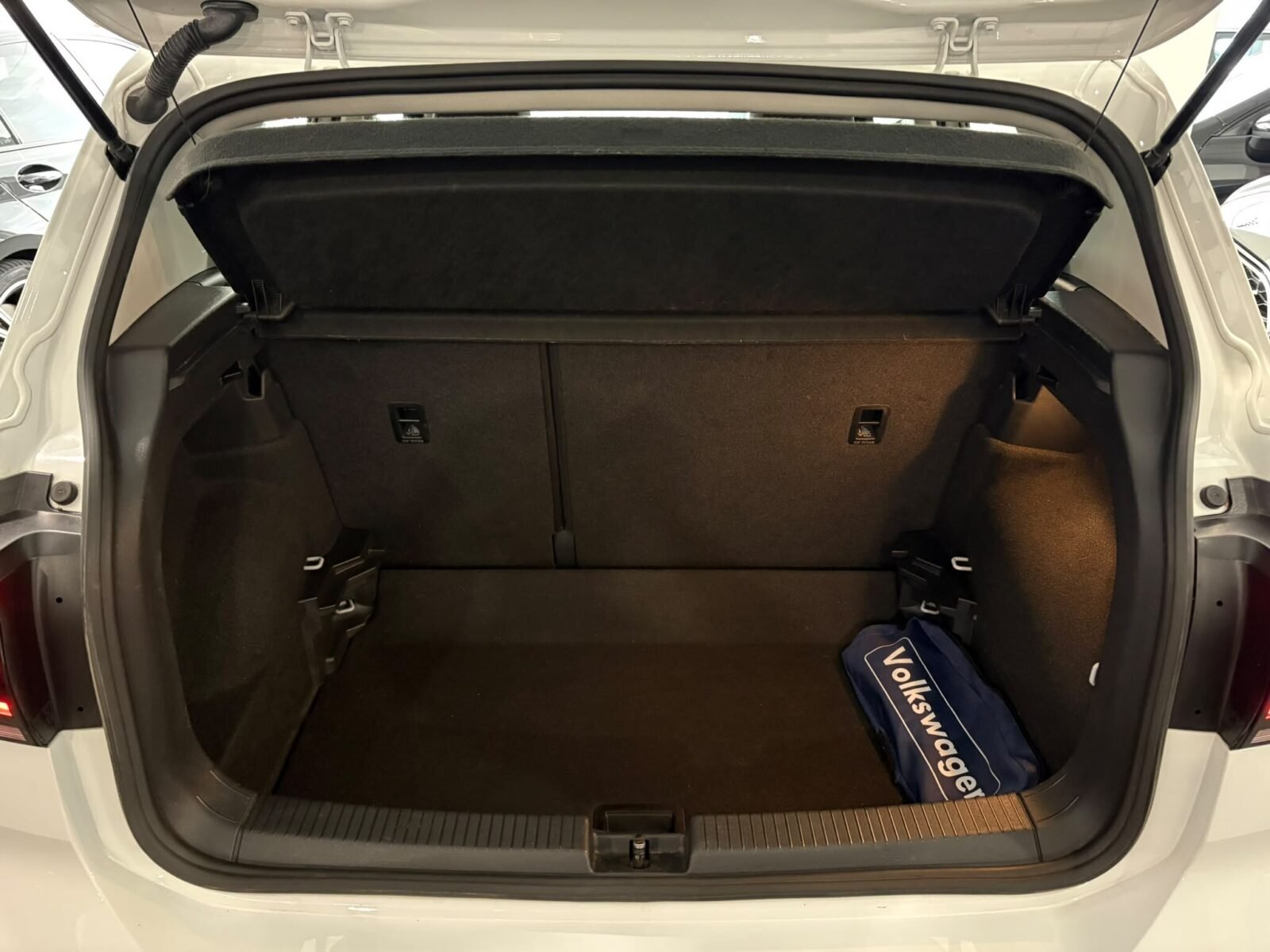VOLKSWAGEN T-CROSS Advance 1.6 TDI