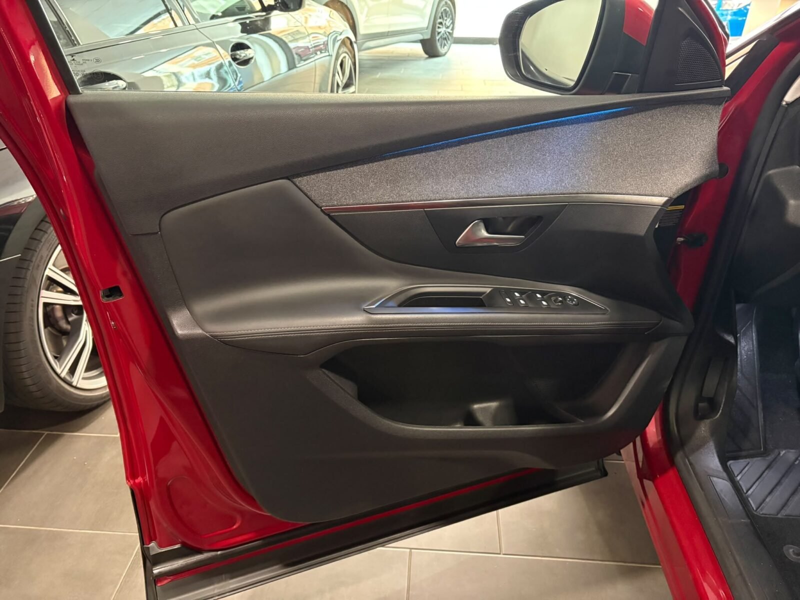 PEUGEOT 3008 1.5 BlueHDi SS Allure Pack