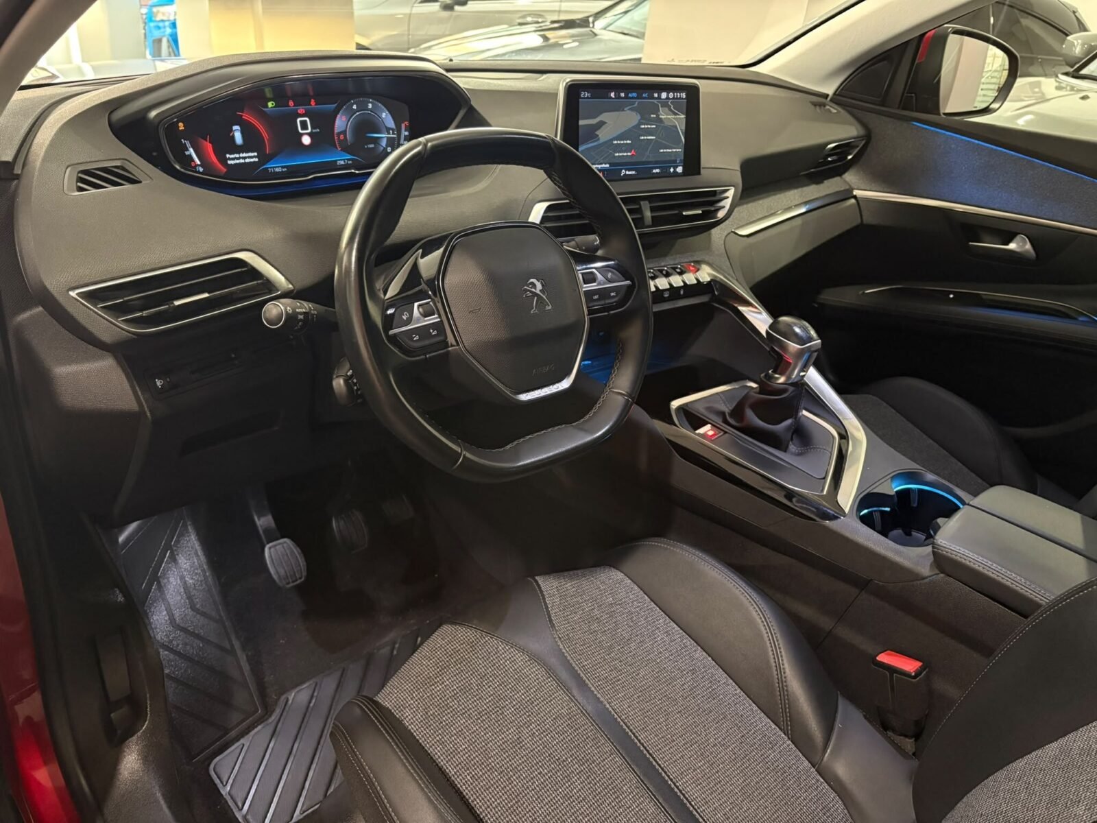 PEUGEOT 3008 1.5 BlueHDi SS Allure Pack