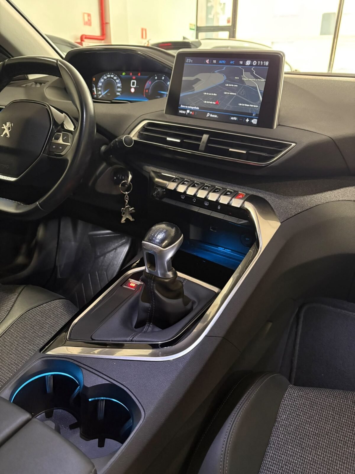 PEUGEOT 3008 1.5 BlueHDi SS Allure Pack