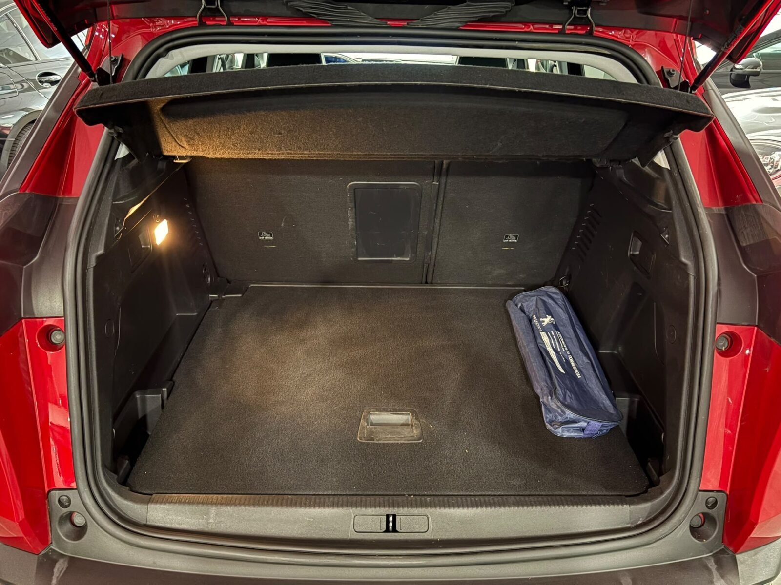 PEUGEOT 3008 1.5 BlueHDi SS Allure Pack