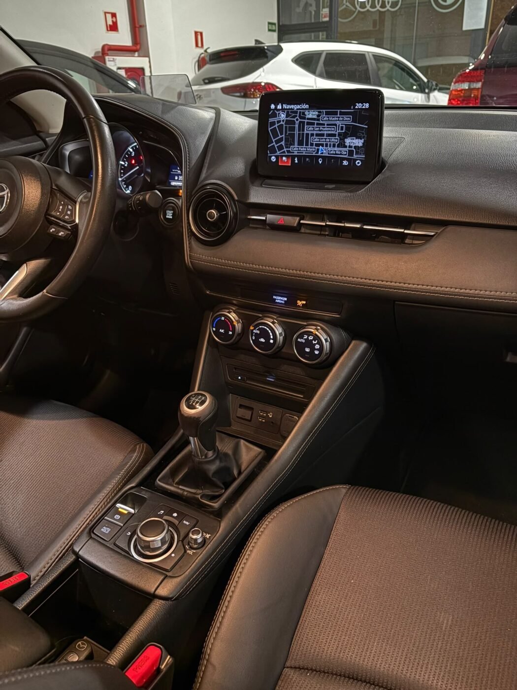 MAZDA CX-3 1.8 D 2WD Zenith Cruise