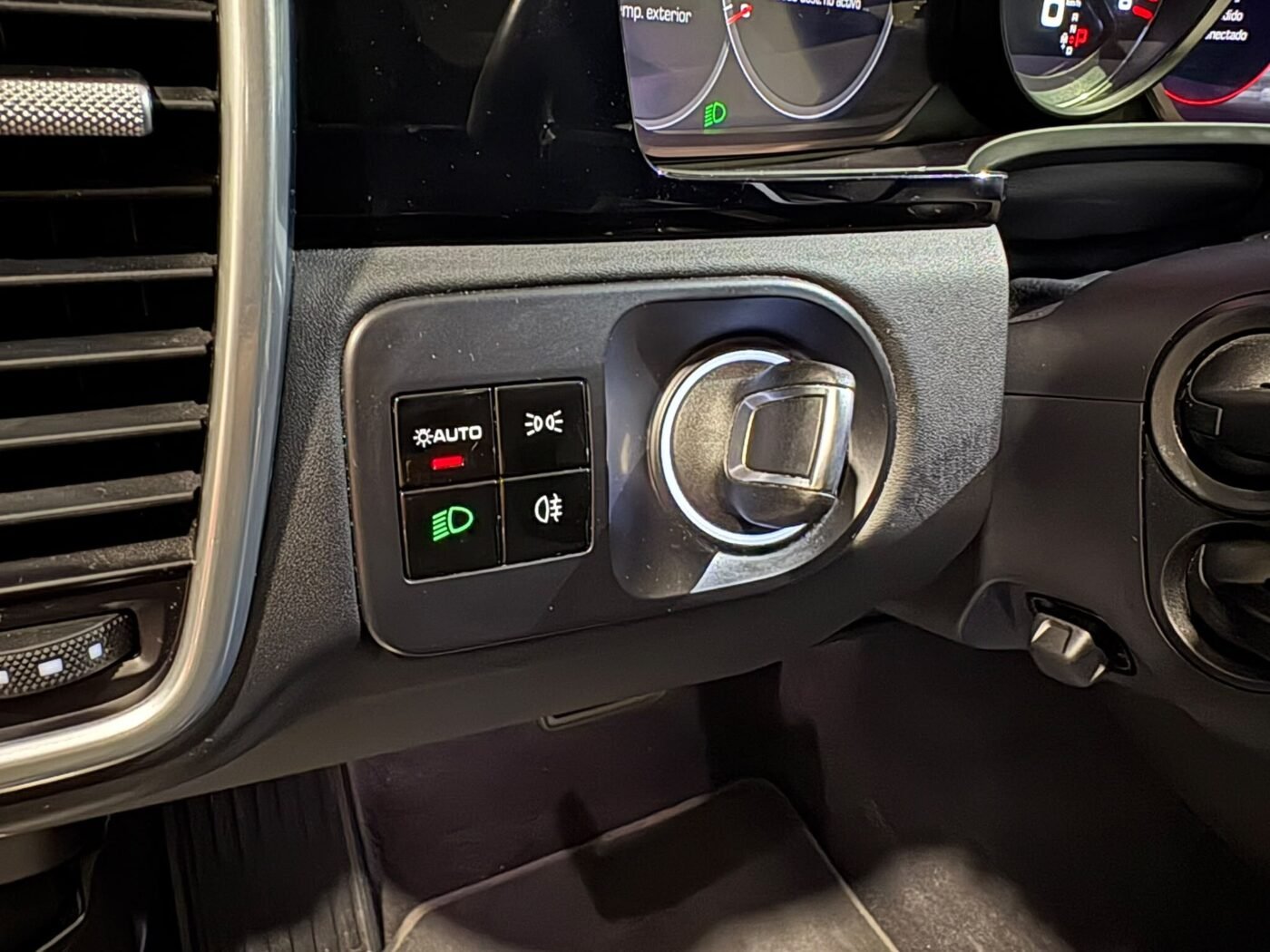 PORSCHE Cayenne Turbo
