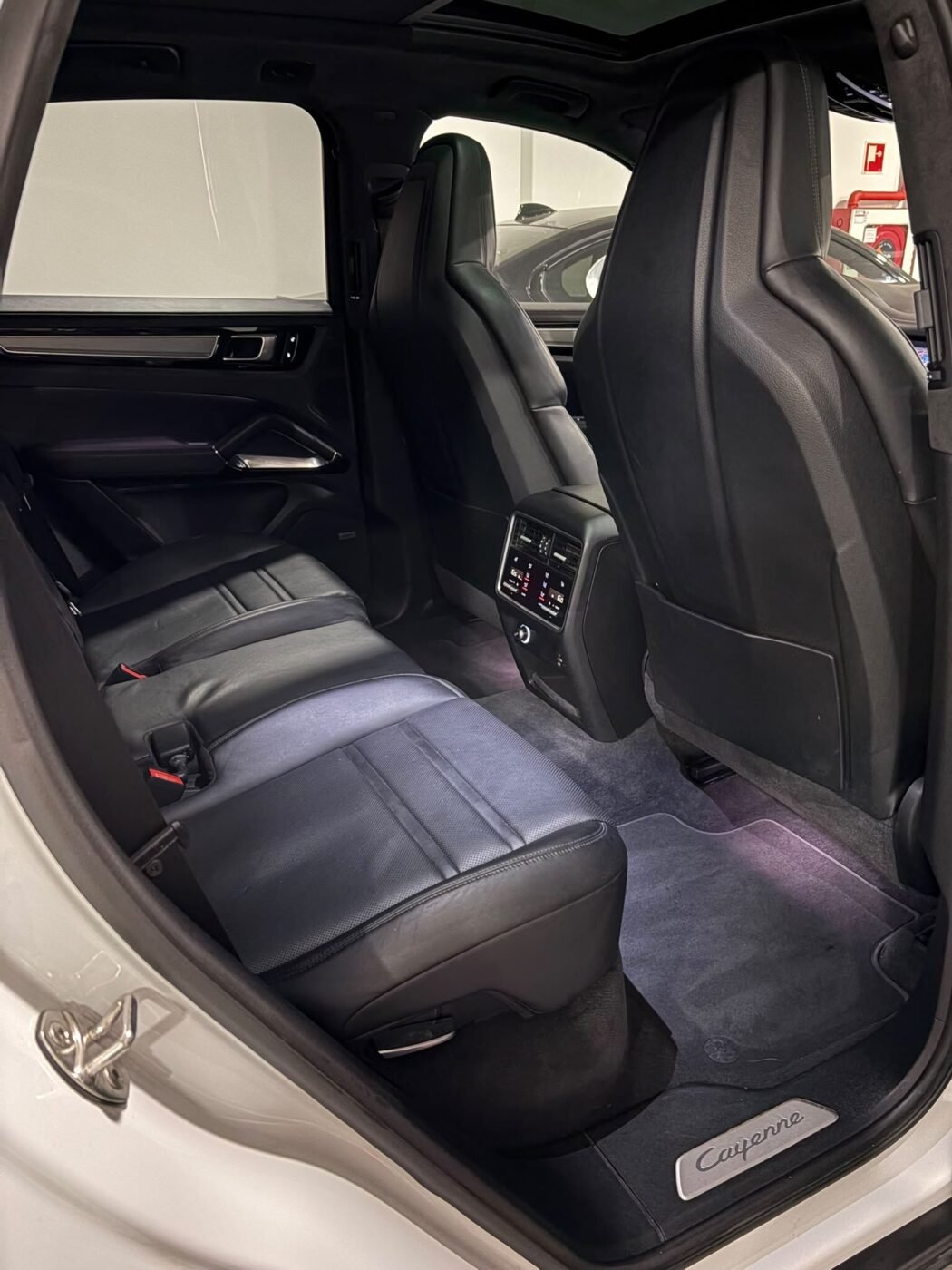 PORSCHE Cayenne Turbo