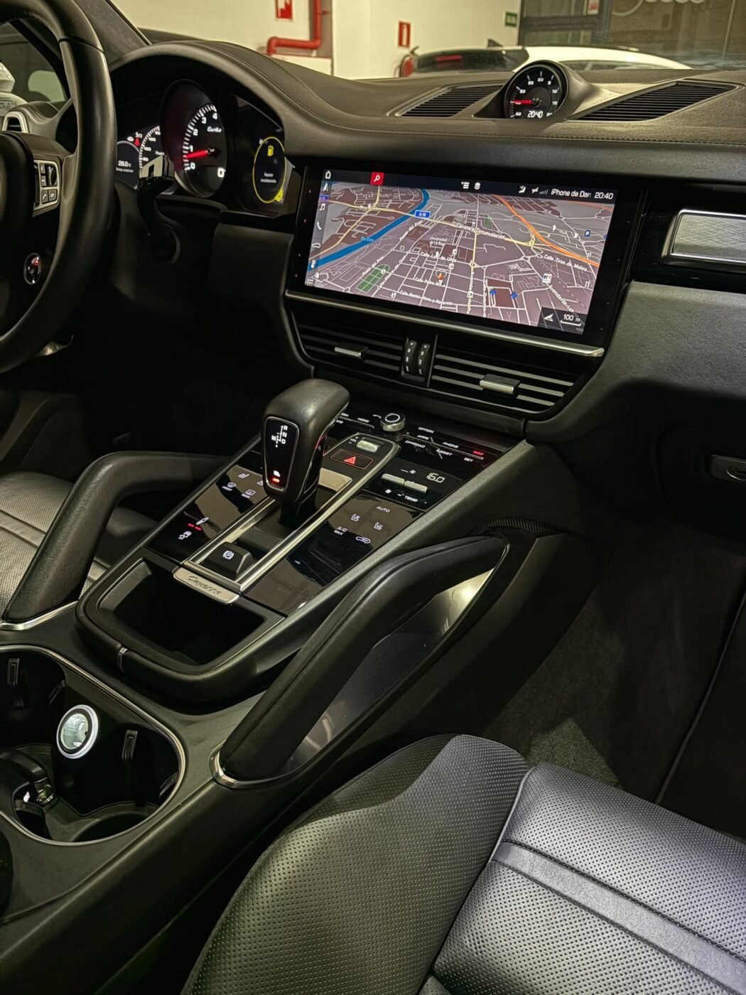 PORSCHE Cayenne Turbo