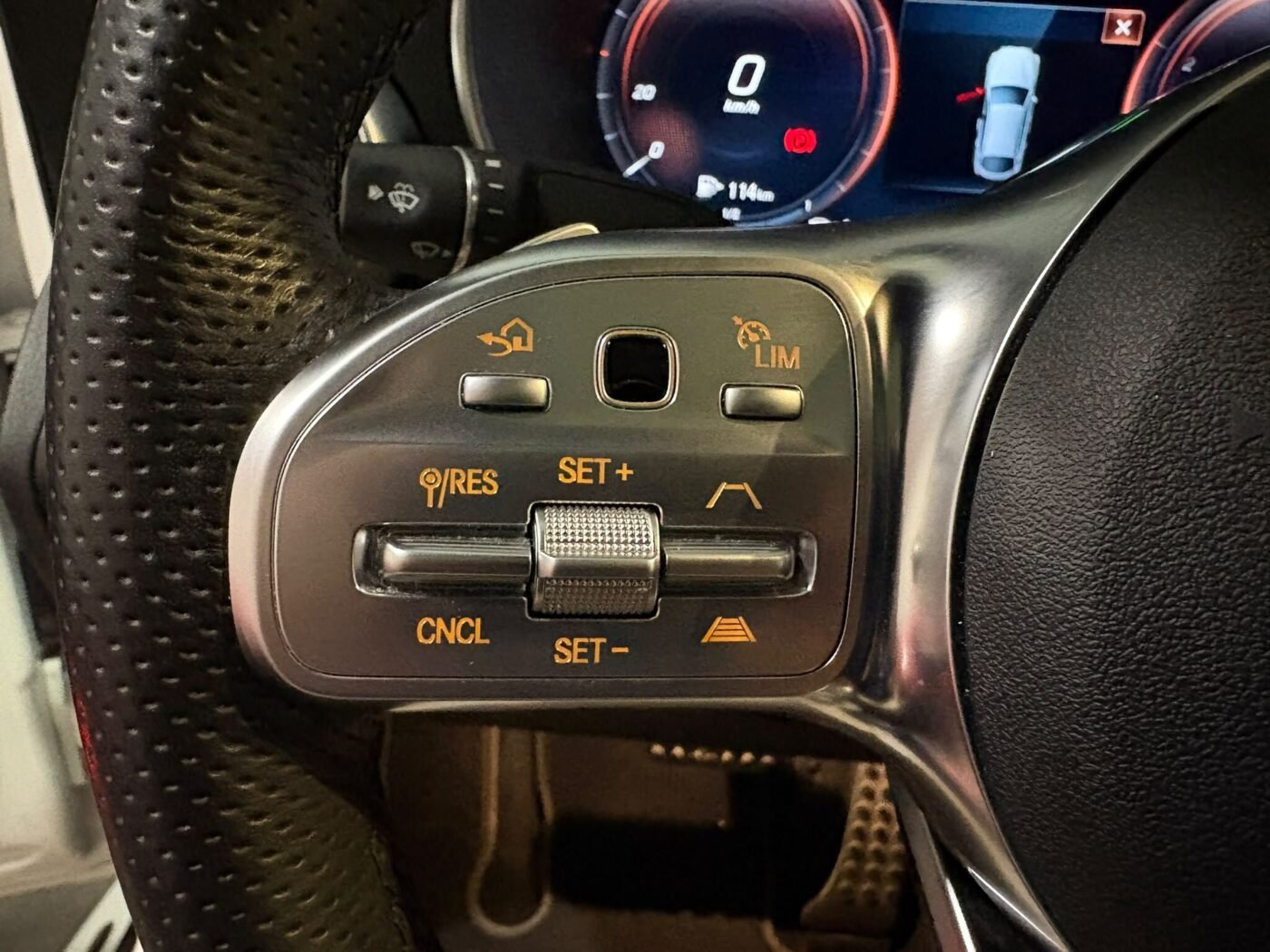 MERCEDES-BENZ GLC 200 4MATIC