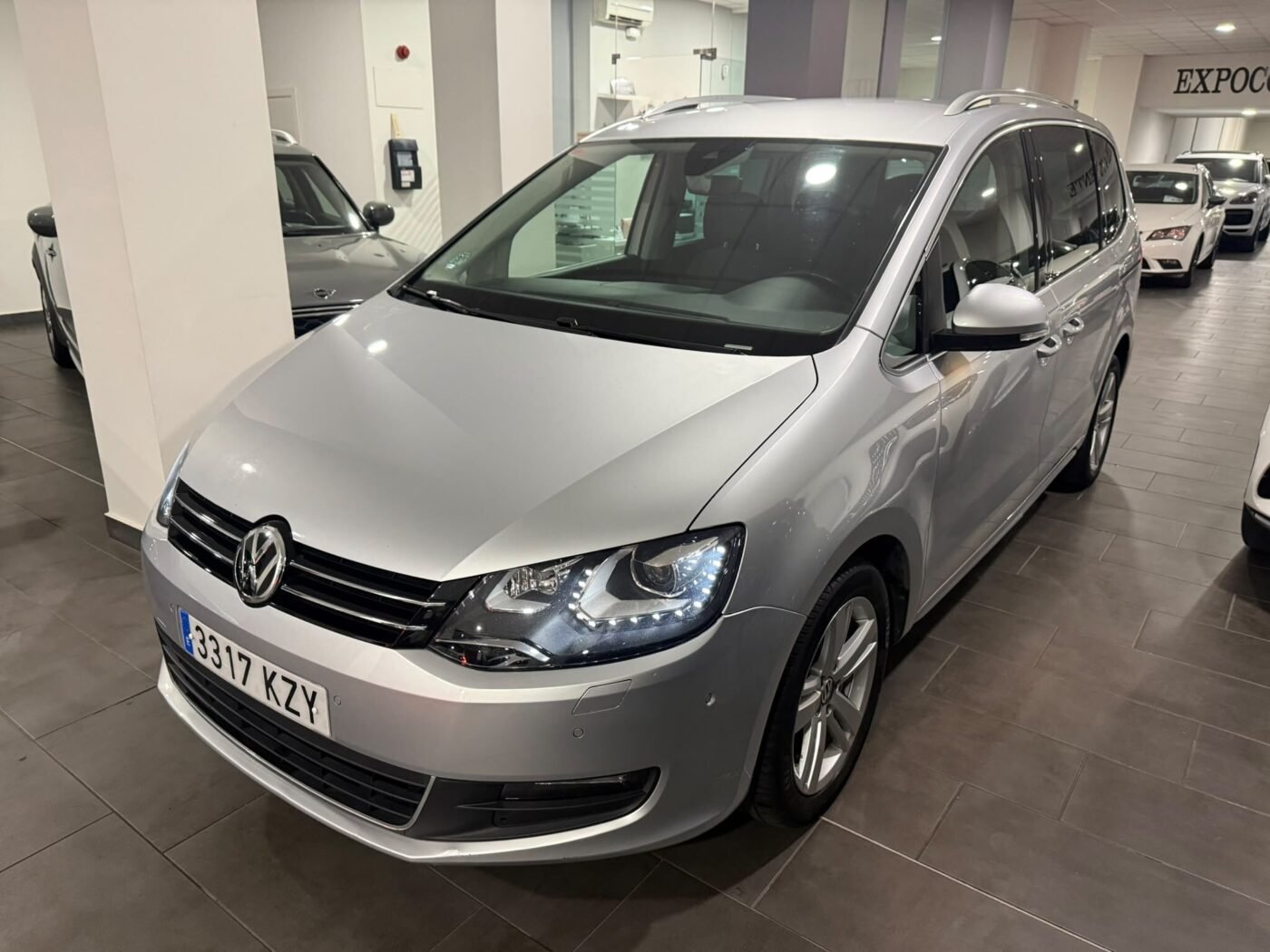 VOLKSWAGEN SHARAN Advance 2.0 TDI DSG