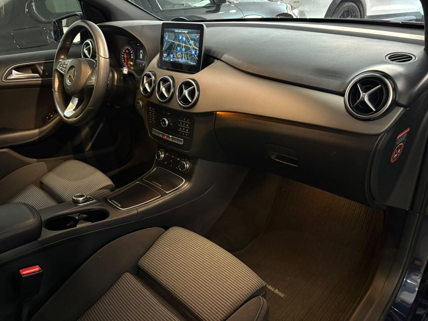 MERCEDES-BENZ Clase B B 200 d