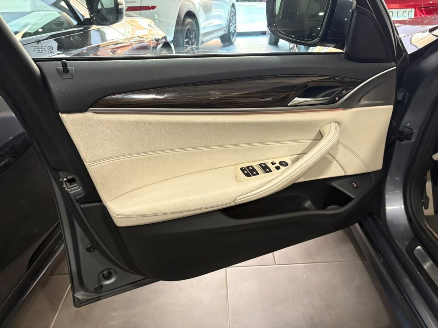 BMW Serie 5 520dA Business